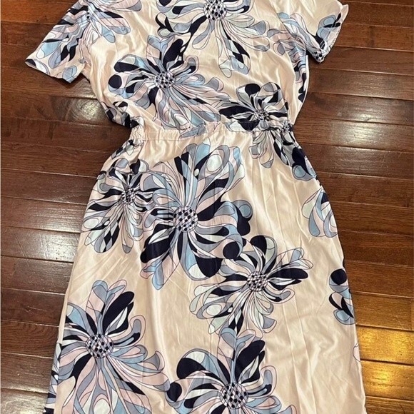 Light pink and blue print midi dress size large NWOT - Picture 8 of 9